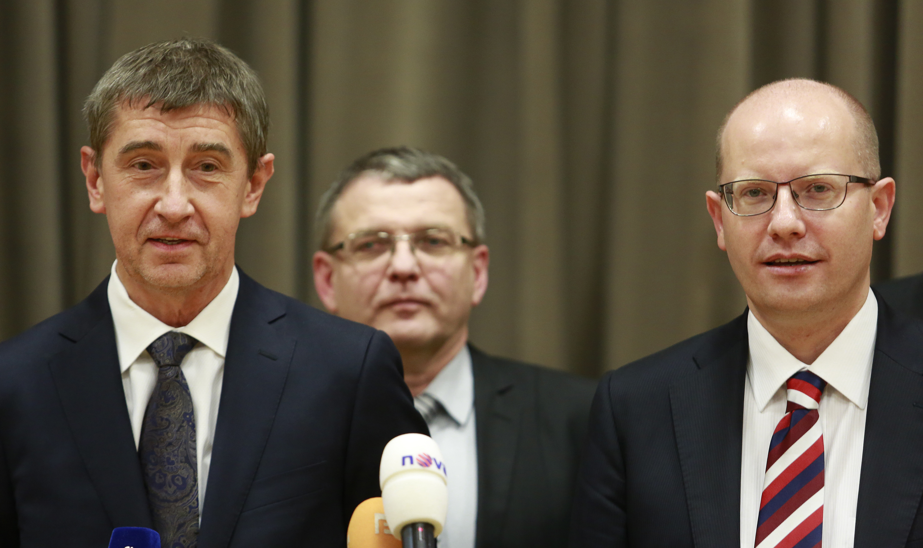 ČSSD a ANO možná v sobotu budou rozdělovat ministerská křesla
