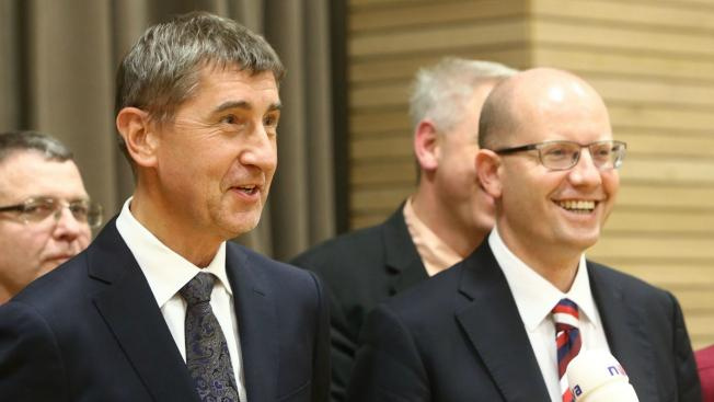 ČSSD a ANO mají dva měsíce po volbách vyrovnané pozice