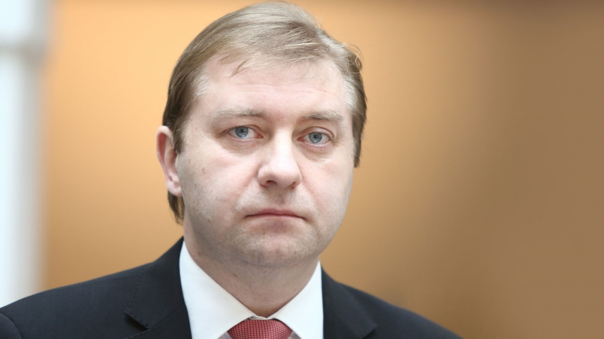 Novým šéfem poslanců ČSSD se stal Roman Sklenák