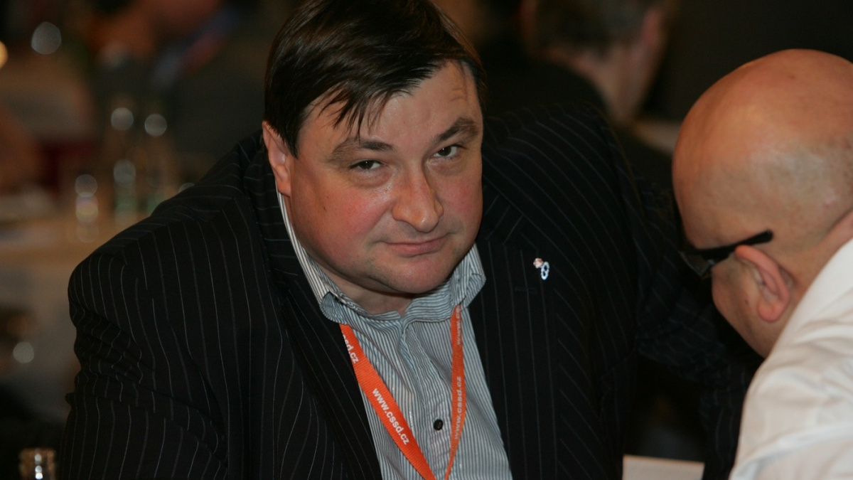 Vlivný člen ČSSD Houska je mrtvý. Zemřel násilnou smrtí