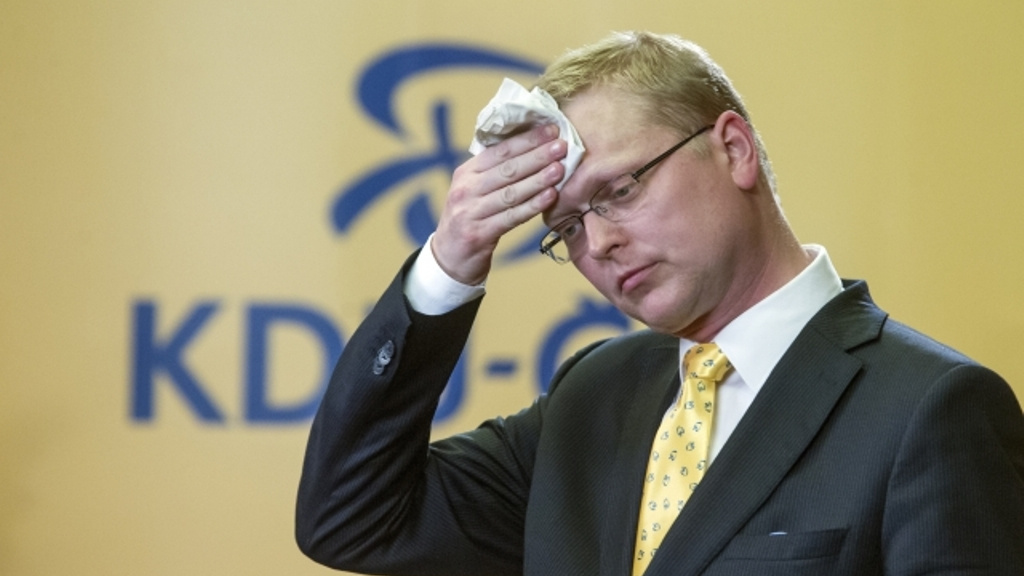 Dva lídři budou jednat o nové vládě. Shodne se Sobotka s Bělobrádkem?