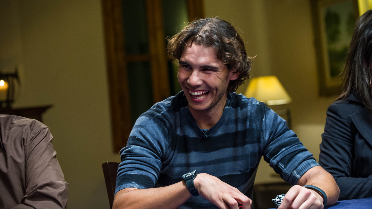 Tenisová hvězda v Praze! Nadal si poprvé zahraje poker u stolu