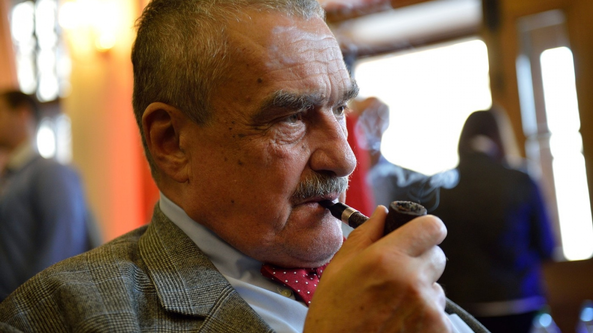 Děsivé praktiky na Schwarzenbergově úřadě?