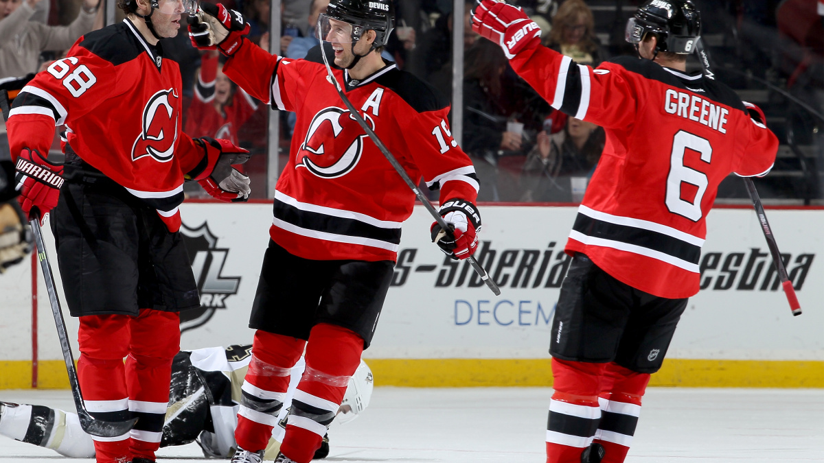 Jágr se v historické tabulce střelců NHL odpoutal od Lemieuxe