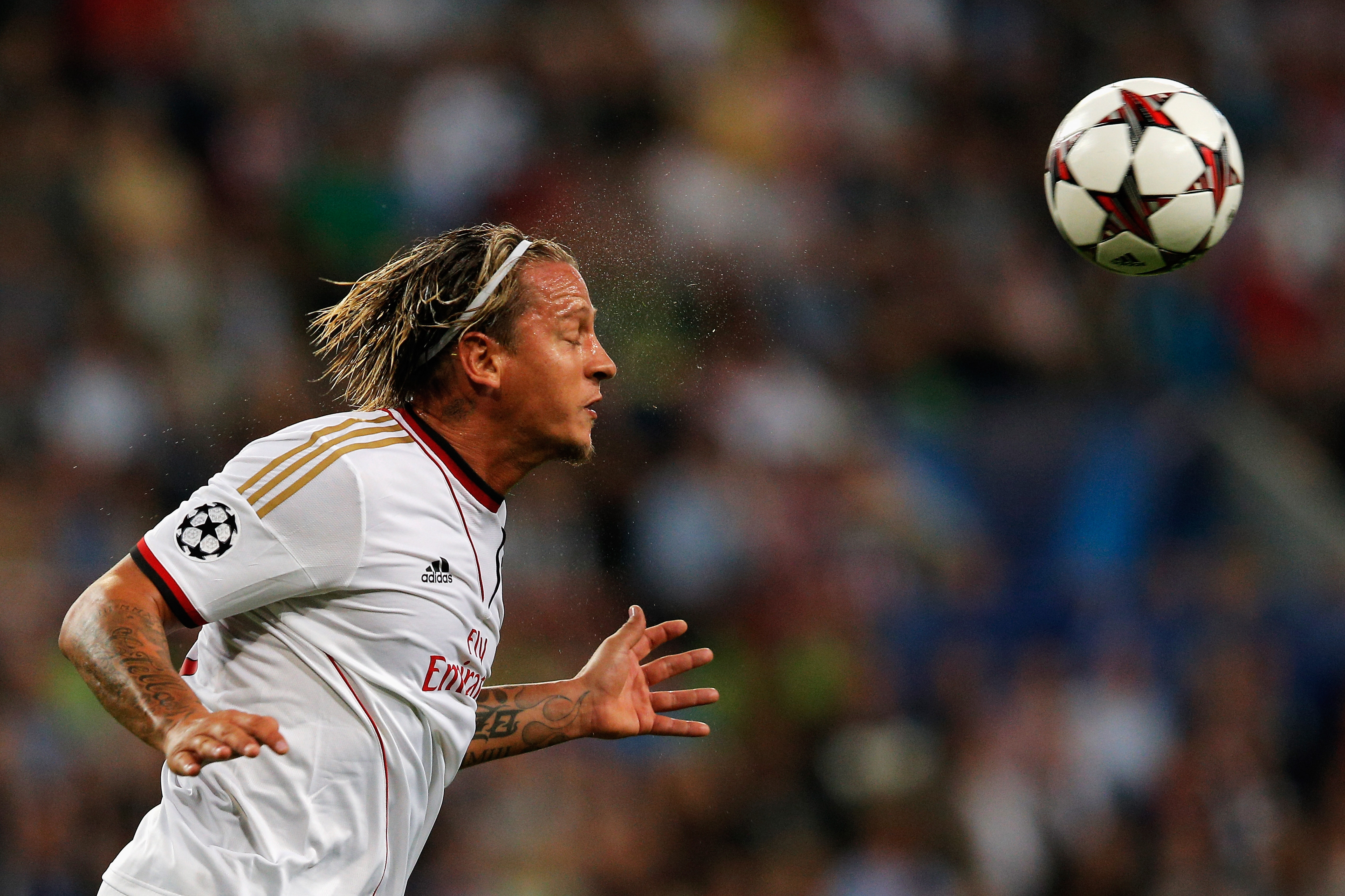 Milánský Mexes má potíže s okem, prý kvůli soláriu