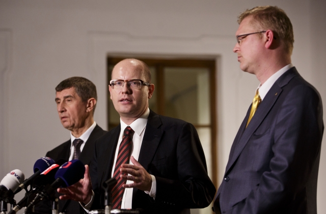 Ve Sněmovně se opět jedná o budoucí vládě ČSSD, ANO a KDU-ČSL