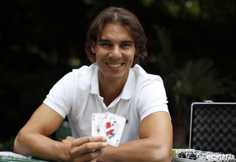 Praha uvidí pokerovou bitvu Rafaela Nadala s Ronaldem