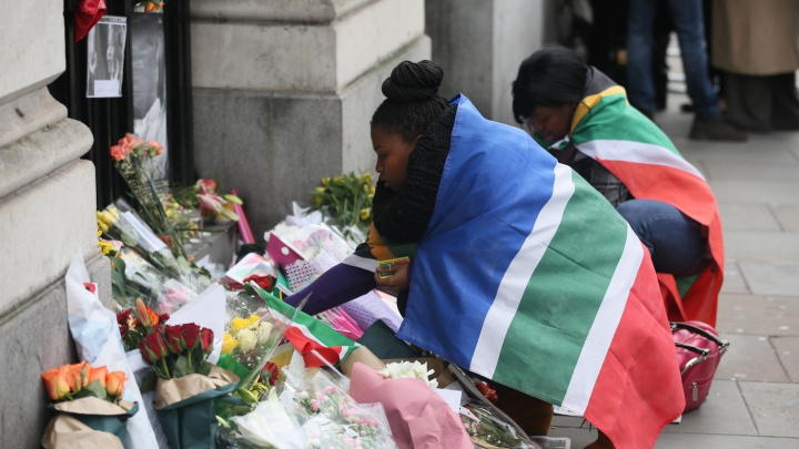 Piety na počest zesnulého Mandely se za ČR zúčastní ministr Kohout