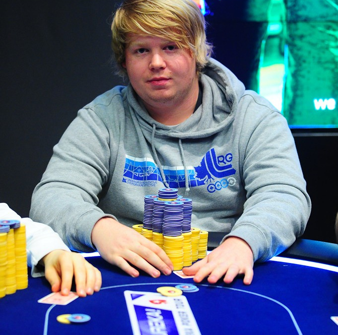Milan Šimko a Jaroslav Peter bojují o účast na finálovém stole Eureka Poker Tour