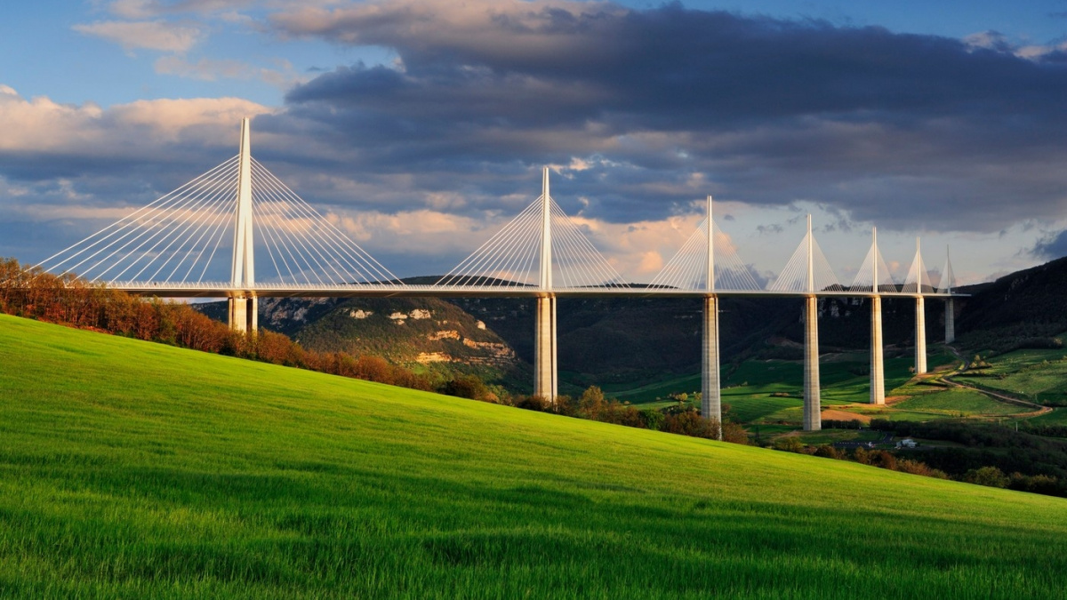 Dálnice v oblacích: Most Viaduc de Millau
