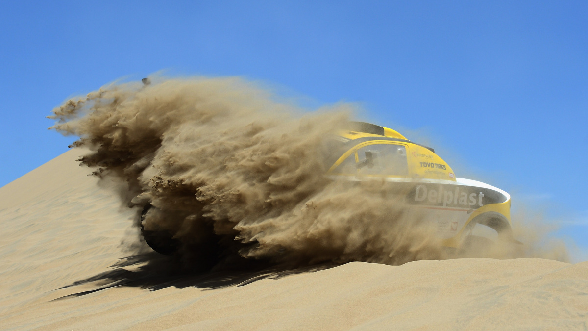 V sobotu začíná Dakar. Do boje půjde devět českých posádek