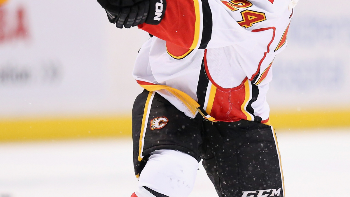 Hudler režíroval obrat Plamenů na ledě Colorada