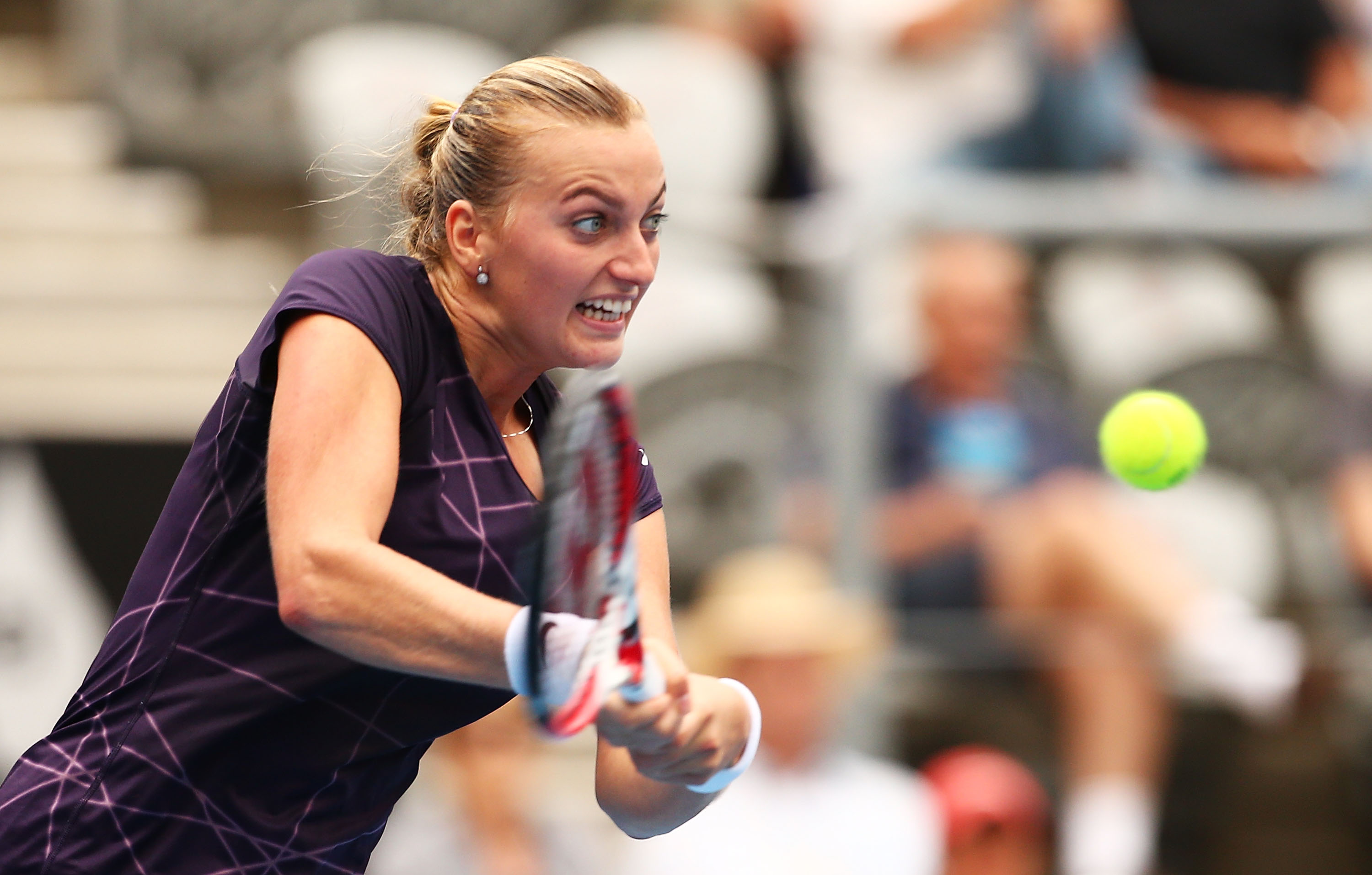 Kvitová se trápila. Petra si finále turnaje v Sydney nezahraje