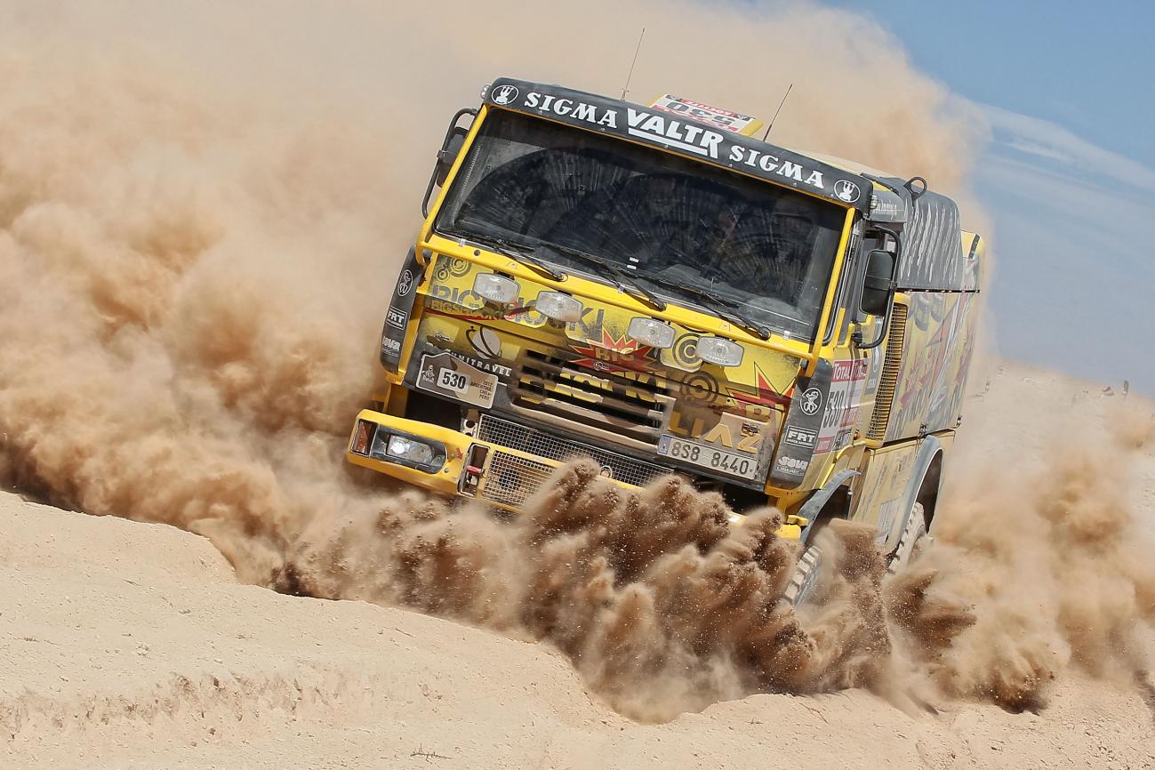 Valtr na Rallye Dakar skončil, osud Kolomého je nejasný