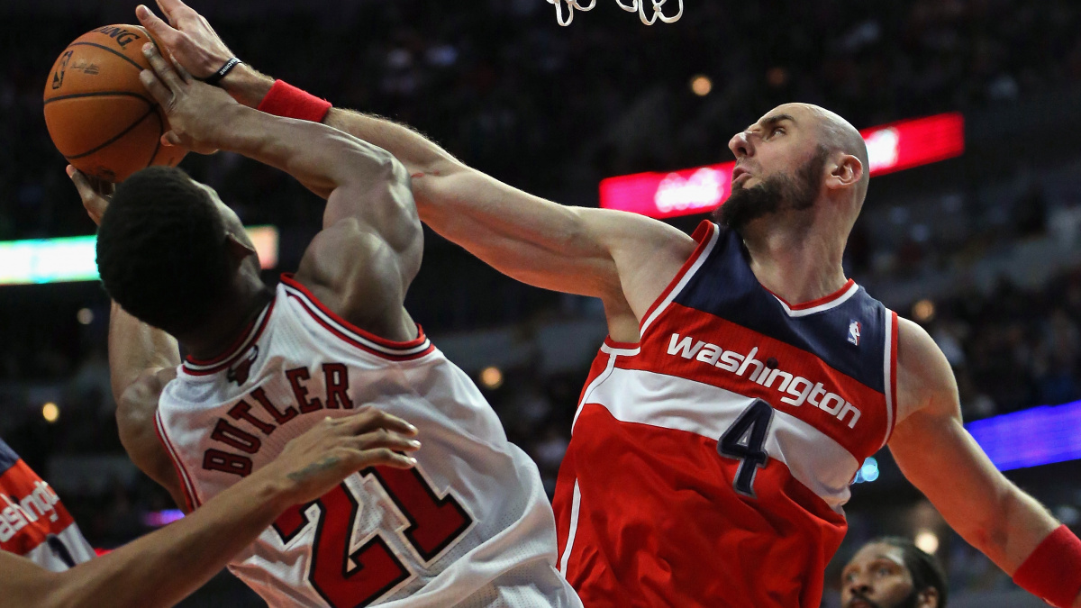 Washington zvítězil v Chicagu. Veselý se ale na hřiště nedostal