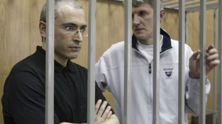 Putin pouští na svobodu před olympiádou další politické vězně