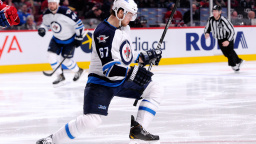 Pokud se Frolík s Winnipegem nedohodne na smlouvě, čeká ho arbitráž