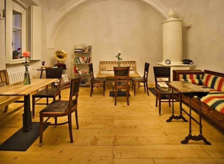 Je libo tak trochu jiné kafe? Pro milovníky domácké atmosféry a gurmánského pohoštění