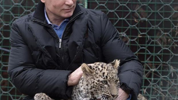 Putin se překonal! Vstoupil s činiteli MOV do levhartí klece