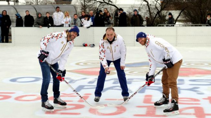 Olympijský park na Letné nemá stavební povolení. Lidé protestují