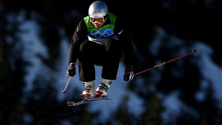 Olympijský skikros ovládli Francouzi, Kraus spadl a skončil osmnáctý