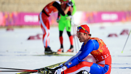 Aktualizováno: Po pádu Razýma skončili Češi ve finále týmového sprintu poslední