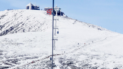 Zeměměřický úřad potvrdil, že Sněžka měří 1603,296 metru