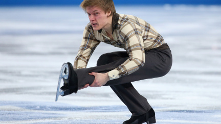 Krasobruslař Verner změnil plány, kariéru nekončí a pojede na MS