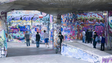 Ministerstvo kultury se rozhodlo podpořit živé umění, rozdá více peněz