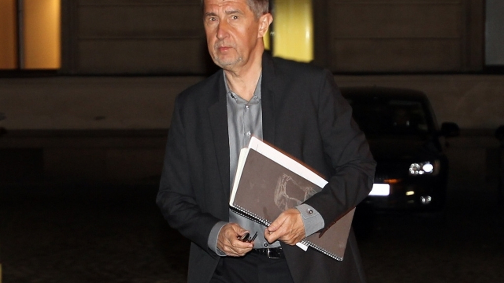 Vláda schválila přistoupení Česka k fiskálnímu paktu EU