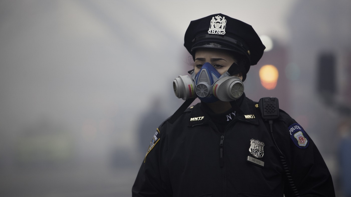 Manhattan počítá po středeční explozi dvou budov mrtvé. Prozatím sedm obětí