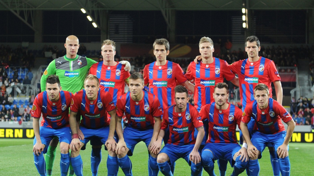 Plzni vítězství 2:1 nad Lyonem nestačilo a v Evropské lize končí