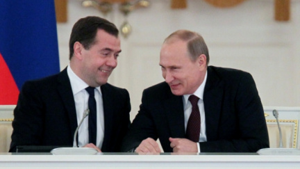 Putin odměnil sebe a Medveděva za dobrou práci zvýšením platu