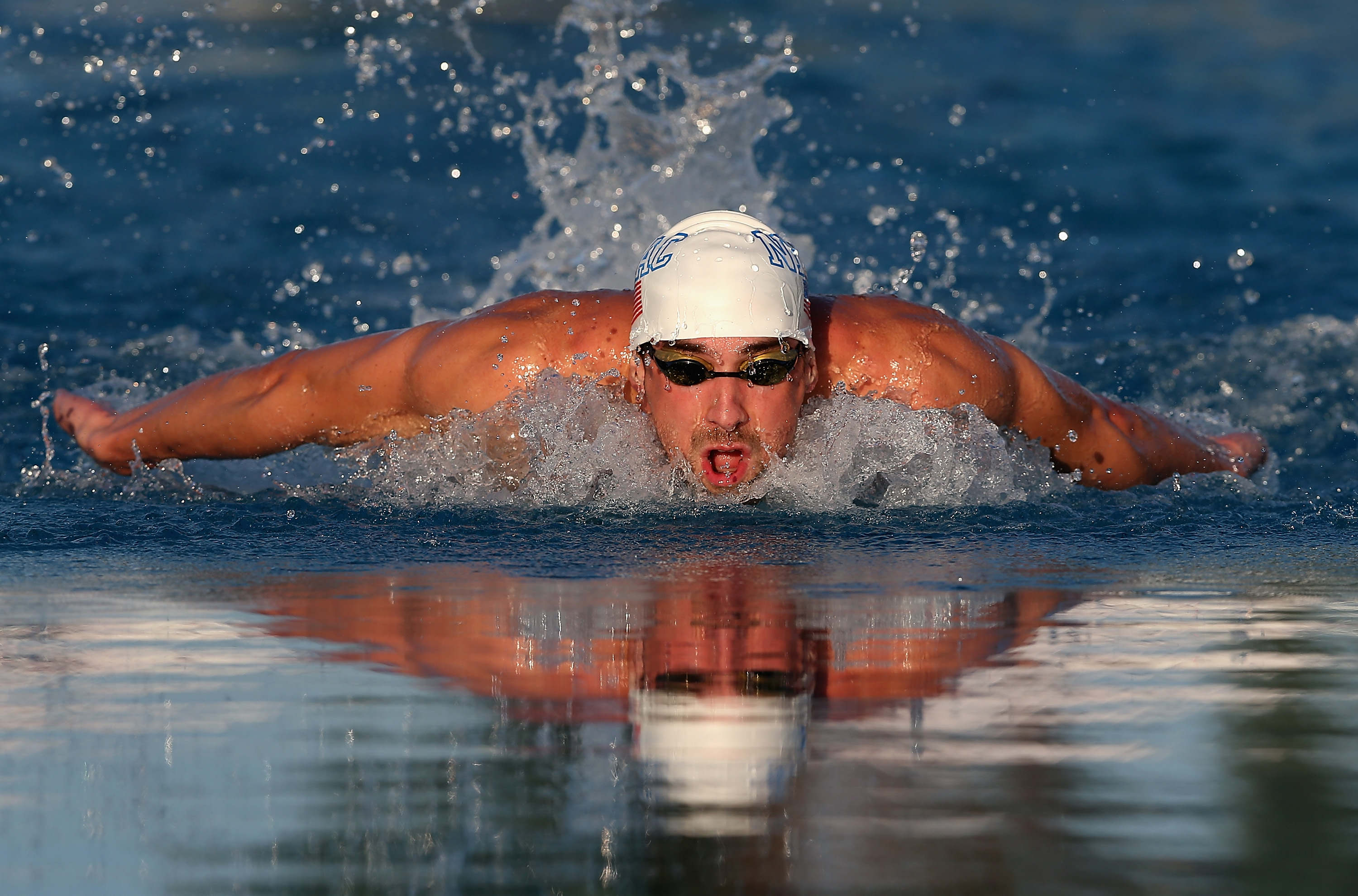 Phelpsovi se comeback nedaří. Na mistrovství USA doplaval sedmý