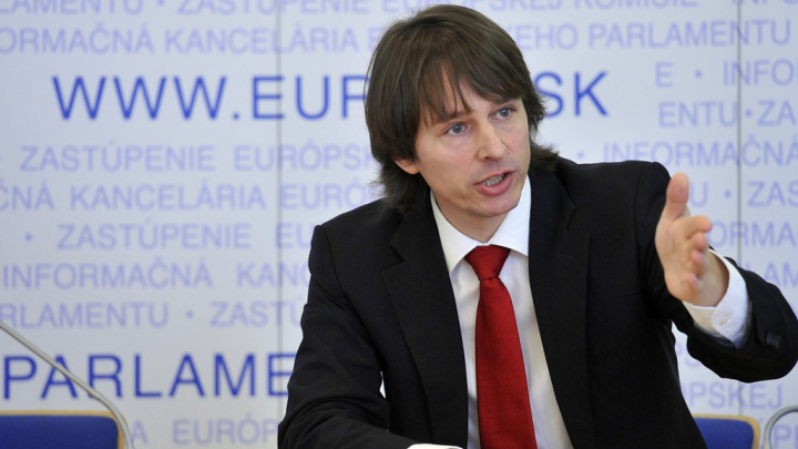 Na sociálních sítích vede mezi kandidáty do Europarlamentu Edvard Kožušník z ODS