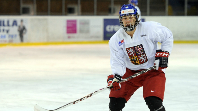 Draft NHL bez favorita: zazáří mladíci Vrána a Pastrňák?