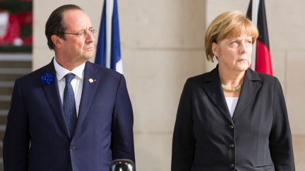 Putin by měl přimět separatisty k jednání s Kyjevem, tvrdí Hollande s Merkelovou