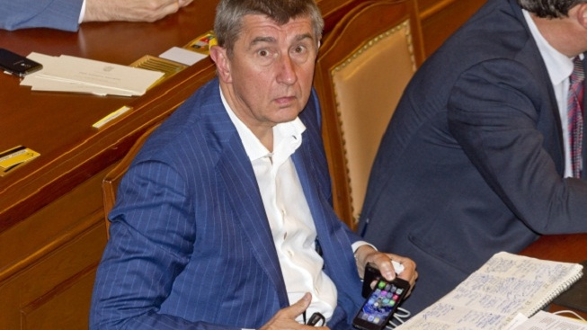 Babiš se po kontroverzi ve sněmovně rozlítil. Okamžitě by rezignoval, kdyby mohl