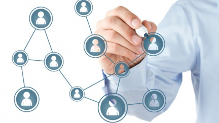 Student žaluje Facebook kvůli porušení soukromí. Připojilo se k němu víc než 17 tisíc lidí