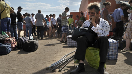 Rusko vyslalo humanitární konvoj na Ukrajinu. Západ se bojí, že je to zástěrka pro obsazení území