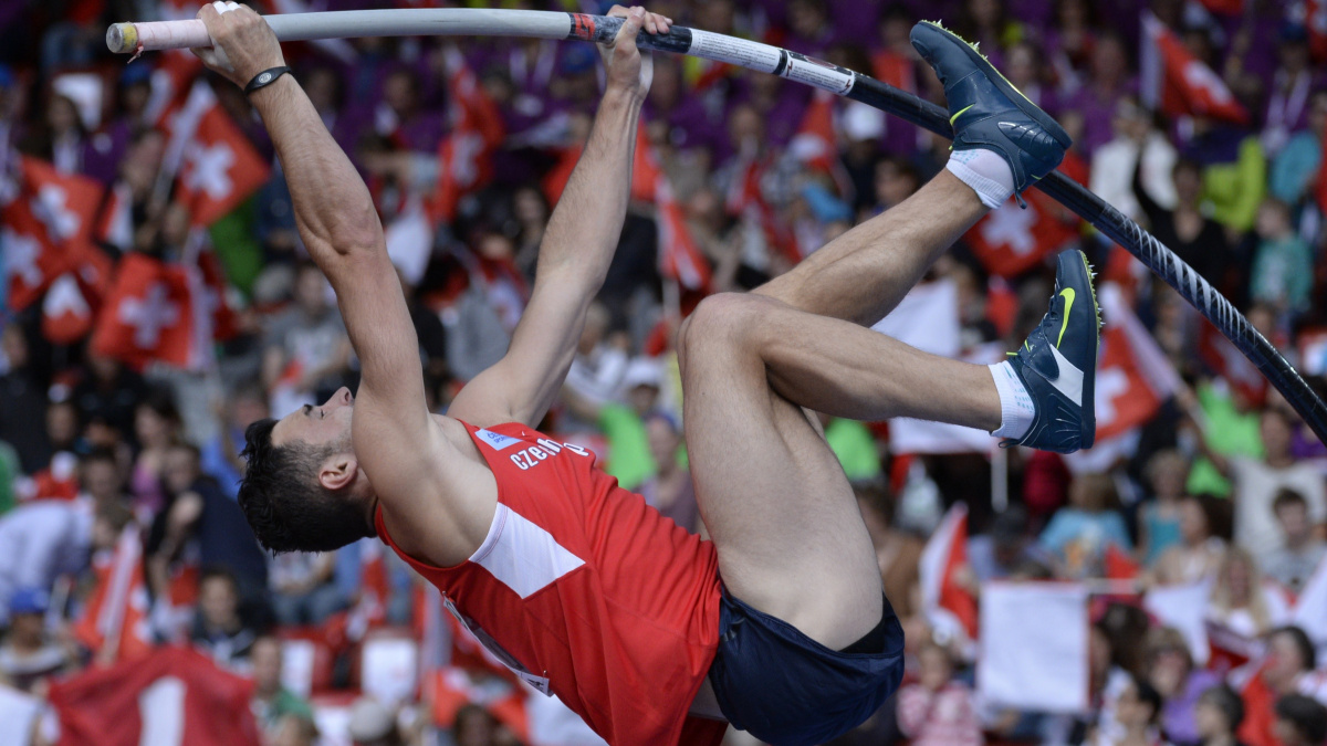 Tyčkař Kudlička získal na ME bronz. Dělí se o něj s Francouzem