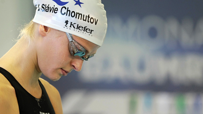 Baumrtová nedosáhla na medaili, na dvoustovce skončila pátá