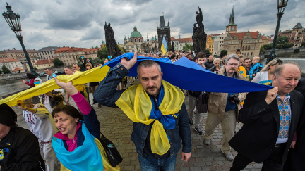 V Praze vlála modrá a žlutá. Ukrajinci si připomněli nezávislost své země