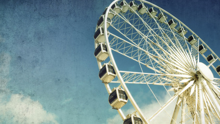 Žena, která vypadla z ruského kola, je ve vážném stavu