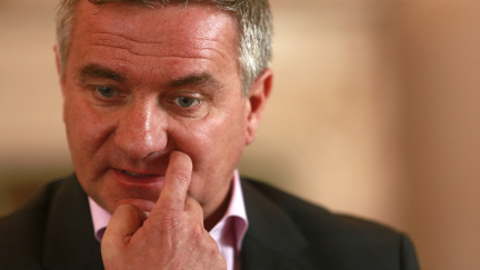 Mynář stále nemá prověrku. Nepojede na summit NATO