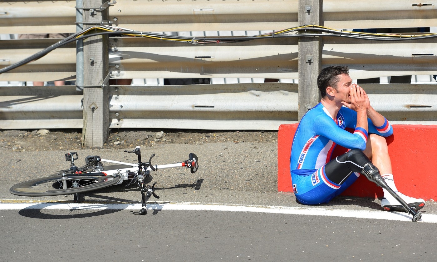 Paralympijský cyklista Ježek na MS spadl, jeho stav je velmi vážný