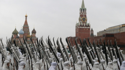 Moskva upraví vojenskou doktrínu. Zakáže unie Rusku hrát fotbal?