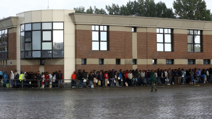 Starostka Calais hrozí, že kvůli imigrantům zavře přístav do Británie