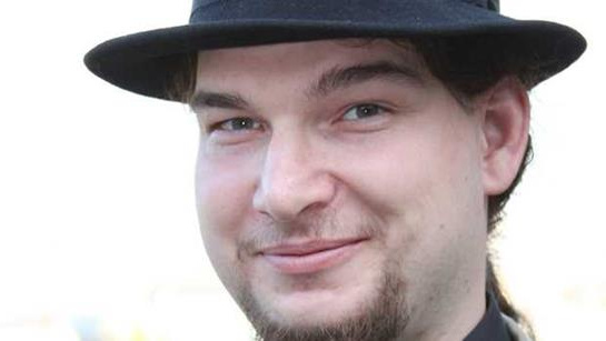 Jsme transparentní, proto jsou naše problémy vidět, říká kandidát Pirátů