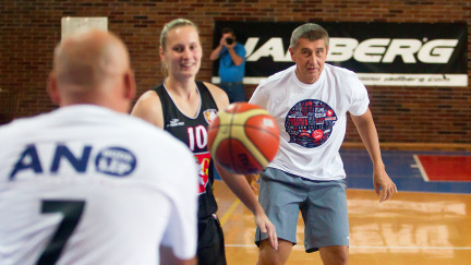 Komentář: Volby '14 jsou bohužel už zase o Babišovi